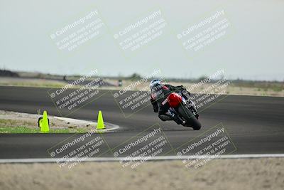 media/Apr-18-2025-TrackDaz (Fri) [[45f5874c44]]/A Group/Session 2 (Turn 10)/